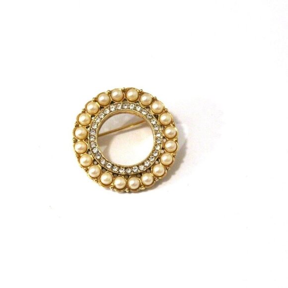 Vintage Gold-Tone Pearl & Rhinestone Circle Brooch Pin - Picture 1 of 8